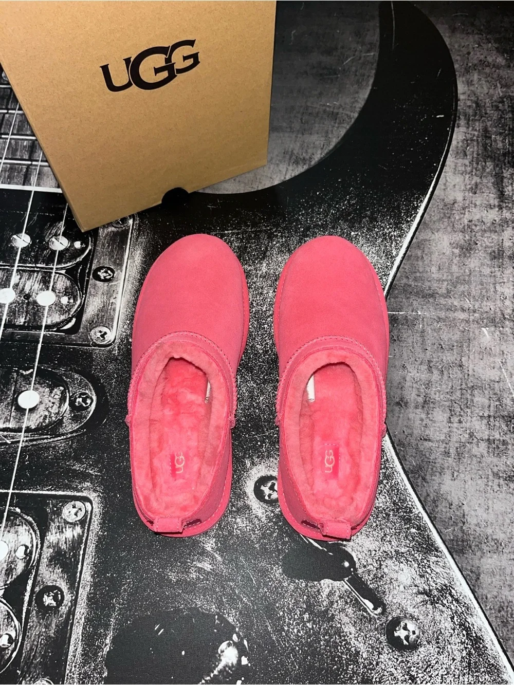 NIB UGG Classic Micro